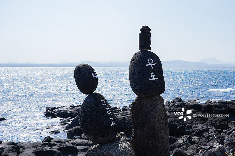 牛岛石头图片素材