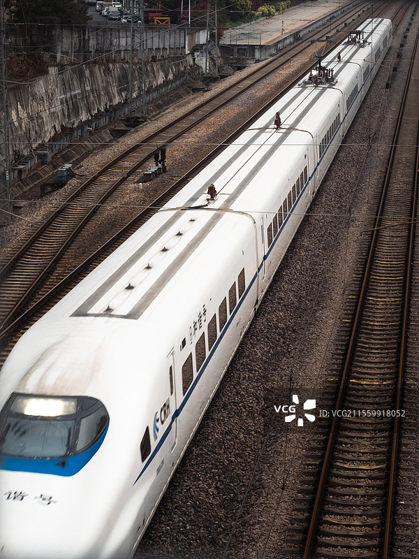 厦门经典机位的拍摄，记录和谐号的过站瞬间图片素材