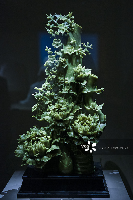 《花开富贵》当代工艺品 中国国家博物馆 “惠世天工”河北曲阳石雕艺术展图片素材