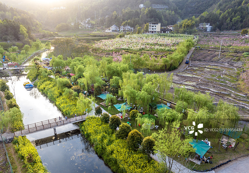 湖北恩施白杨坪镇锦园农庄风光图片素材