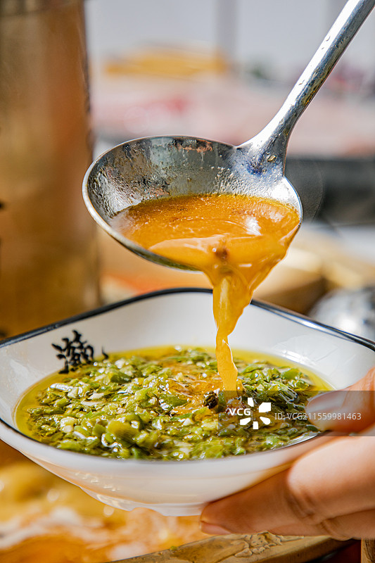 鱼肉火锅清江鱼鲜鱼火锅鲜椒酱椒麻鱼青花椒鱼鱼肉火锅鱼头火锅鱼汤炖鱼水煮鱼图片素材