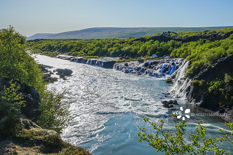 冰岛，熔岩瀑布/赫伦瀑布，Hraunfossar Lava Falls图片素材