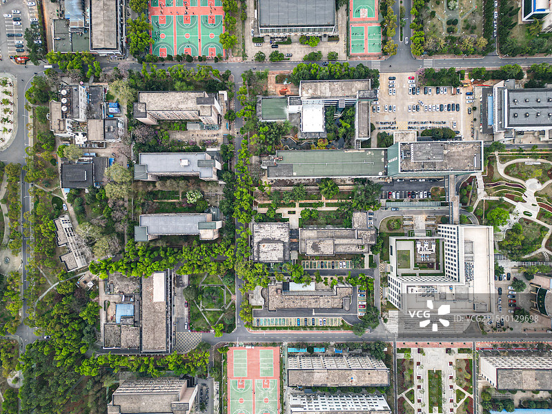 湖北武汉中南财经政法大学独特建筑航拍全景图片素材