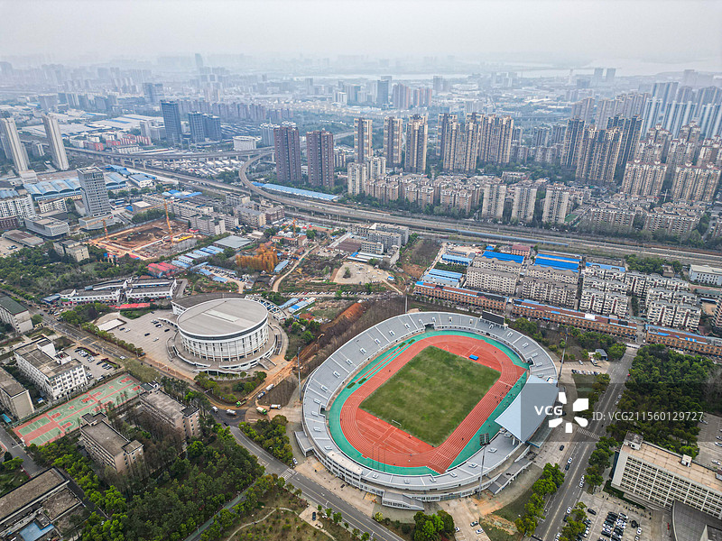 湖北武汉中南财经政法大学独特建筑航拍全景图片素材
