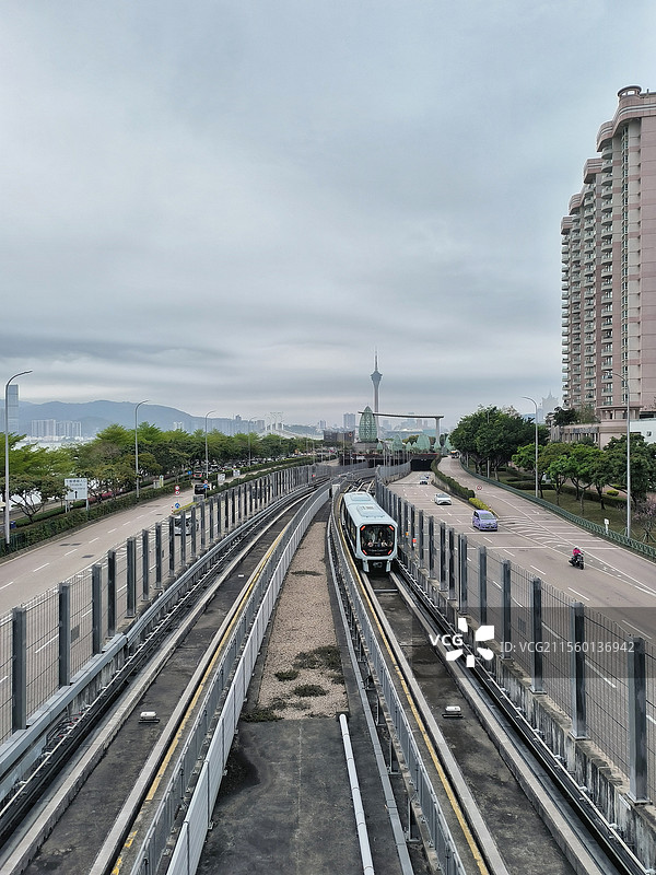 中国澳门轻轨轨道路线捷运系统城市交通澳门旅游塔列车地铁图片素材