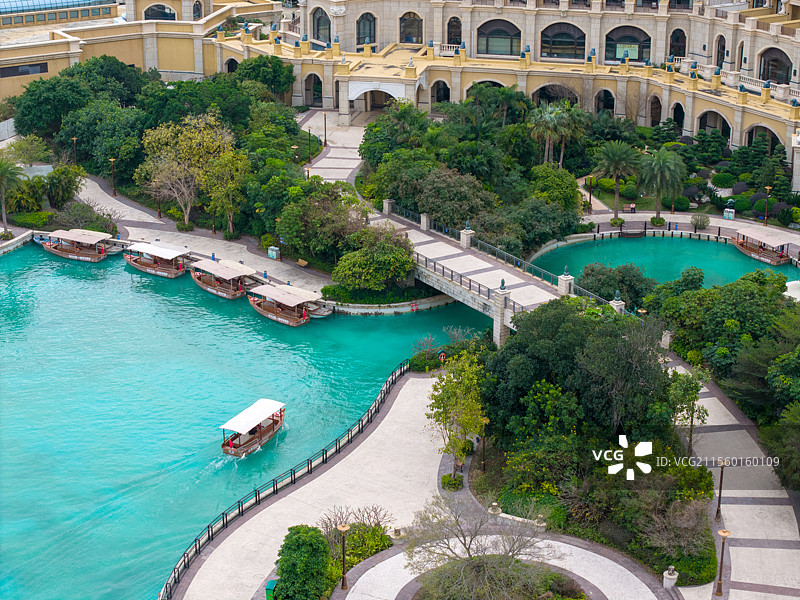 航拍视角下的长隆横琴湾酒店图片素材