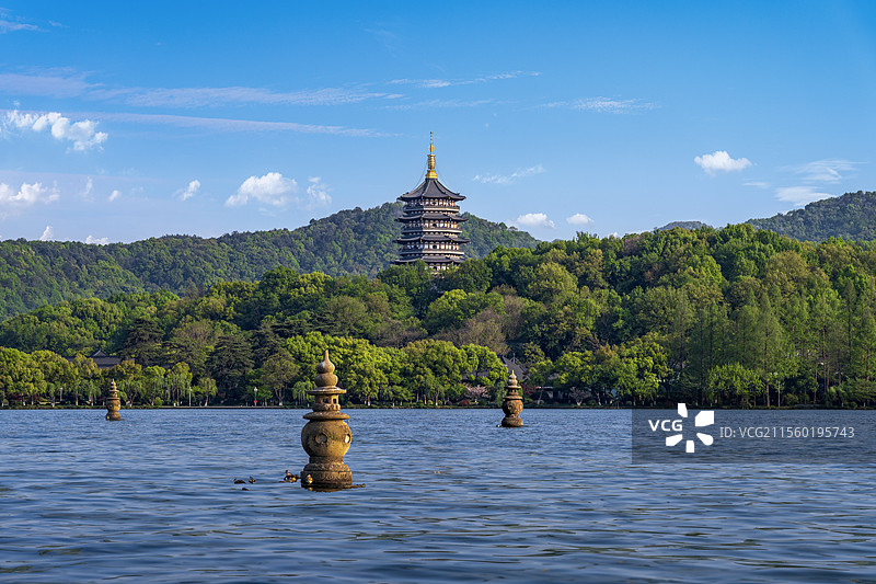 杭州西湖三潭映月图片素材