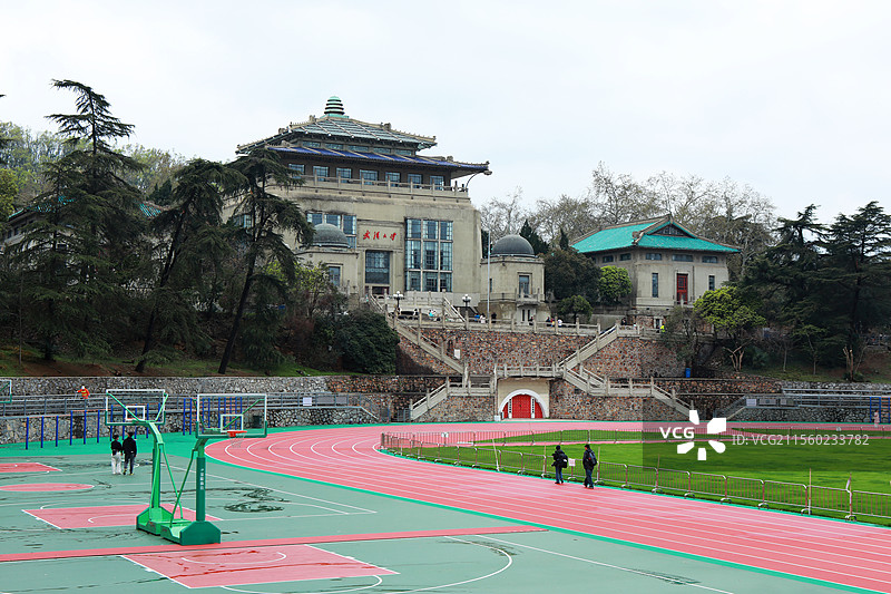 武汉大学的樱花图片素材
