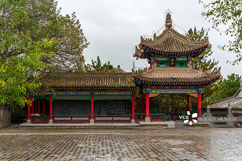 甘肃庆阳庆城县周祖陵景区内的楼阁图片素材