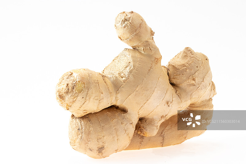 白色背景上的生姜图片素材