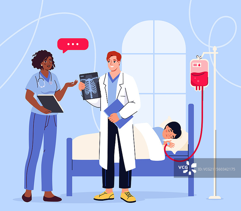 医生和护士在旁边讨论X光片图片素材