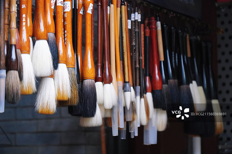 古意寄情毛笔间图片素材