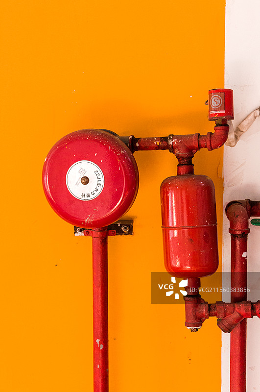 大型水力警铃图片素材