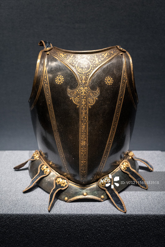 意大利都灵王宫博物馆 欧洲骑士盔甲与文化展 胸甲图片素材