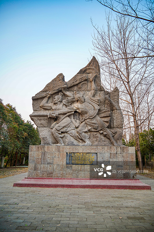 涉故台陈胜吴广雕像+安徽省宿州市埇桥区大泽乡镇涉故台图片素材