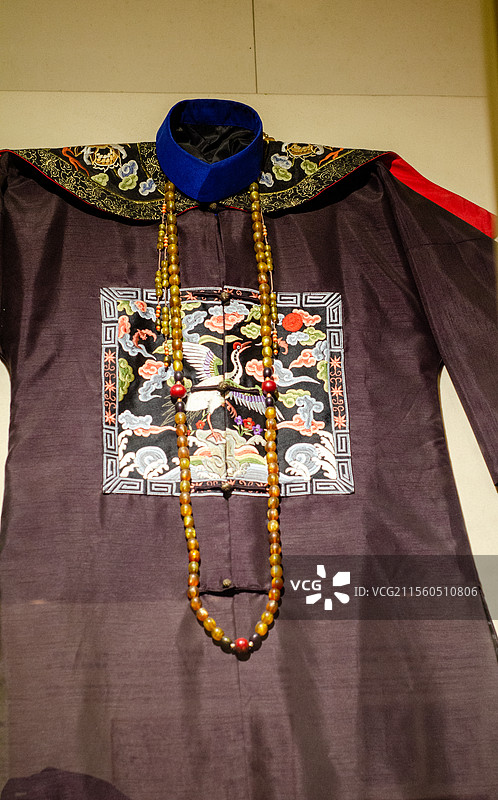 中国清朝传统中式官服配饰展示图片素材