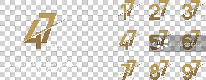 黑色背景上的金色周年纪念标志组合图片素材