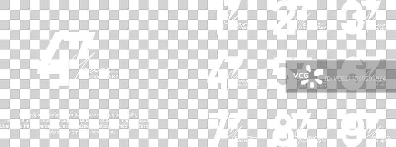 白色周年纪念标志套件在棕色背景上图片素材