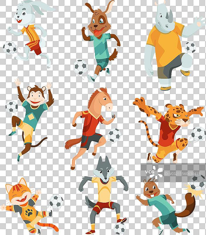 可爱的动物足球队员在踢足球图片素材