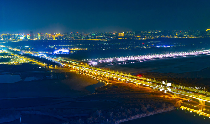 哈尔滨太阳岛夜景图片素材