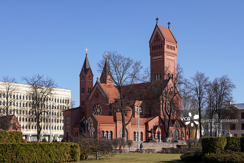 白俄罗斯 明斯克 圣西蒙和赫伦那教堂 红教堂图片素材