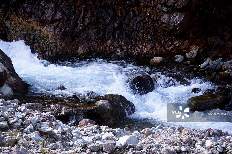 长白山通天河图片素材