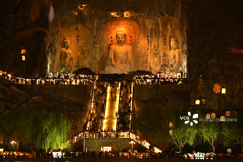 龙门石窟卢舍那大佛图片素材