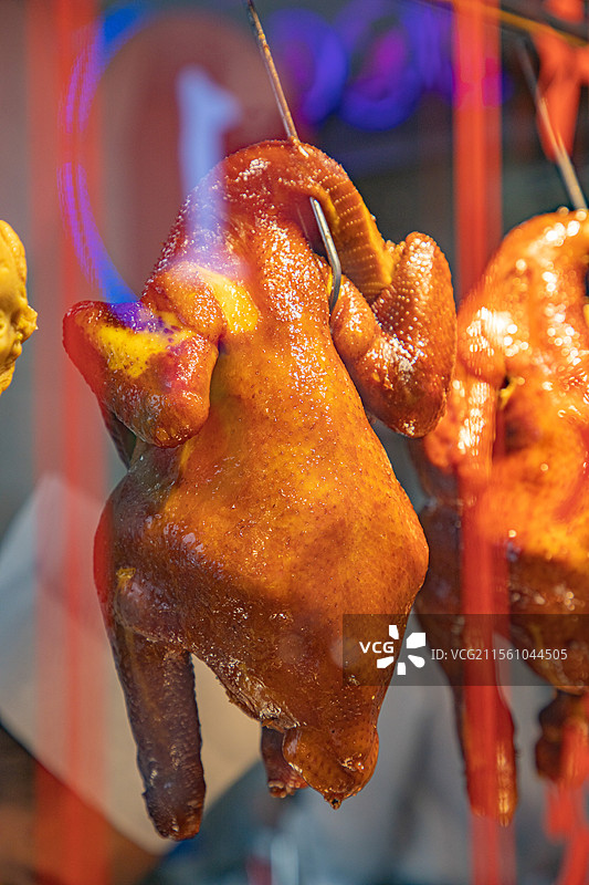 烧卤脆皮乳鸽手撕鸽子烧鹅深井烧鹅港式烧腊烧味拼盘豉油鸡白斩鸡秘制叉烧香港特产香港美食粤菜广东菜潮汕图片素材