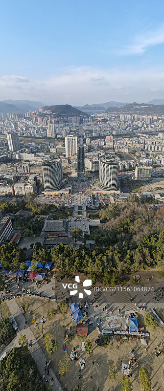 巴中城市中轴线南龛山风景区图片素材