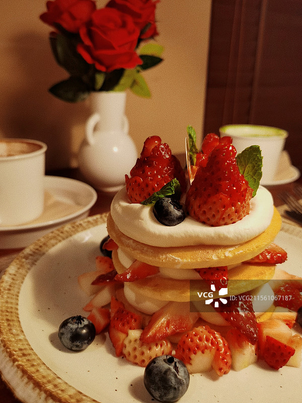 草莓松饼图片素材