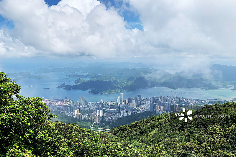 在云端图片素材