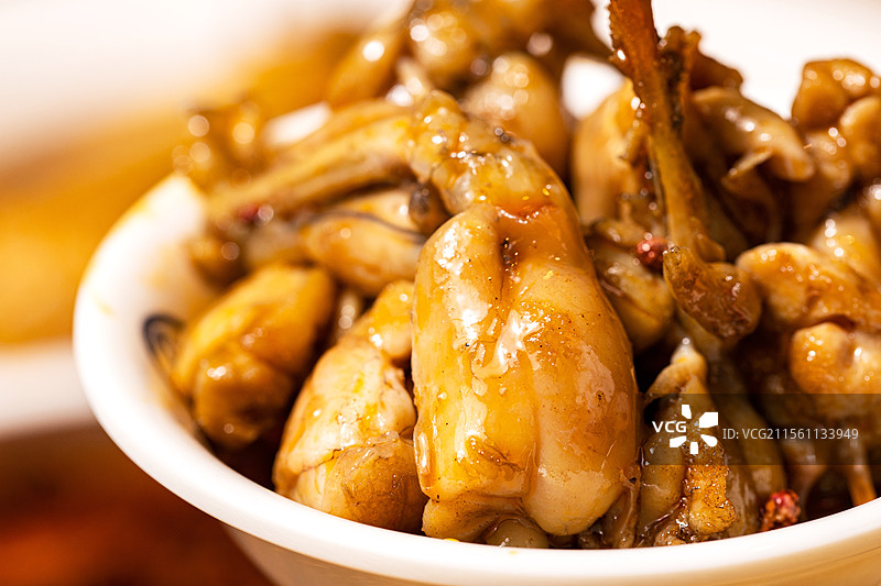 牛蛙红烧牛蛙家烧牛蛙蛙腿蛙肉下饭菜家常菜下酒菜图片素材