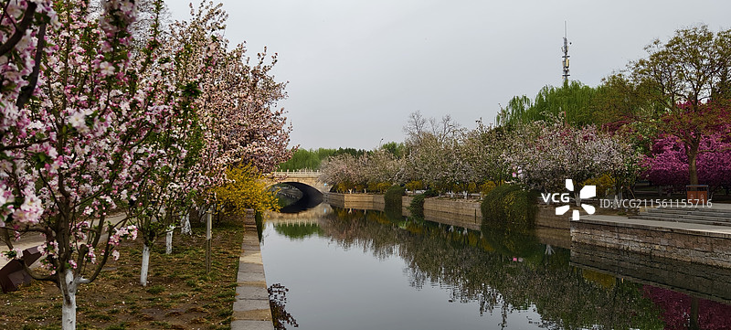 元大都城垣遗址公园～海棠花溪图片素材