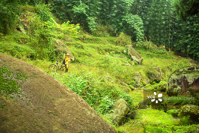 隆昌高星朝阳沟风光图片素材