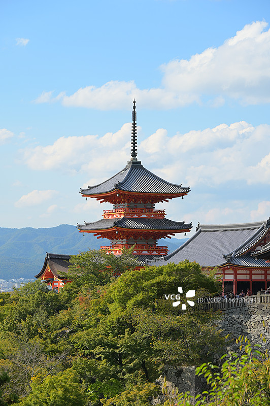 日本京都 见证岁月的三重塔图片素材