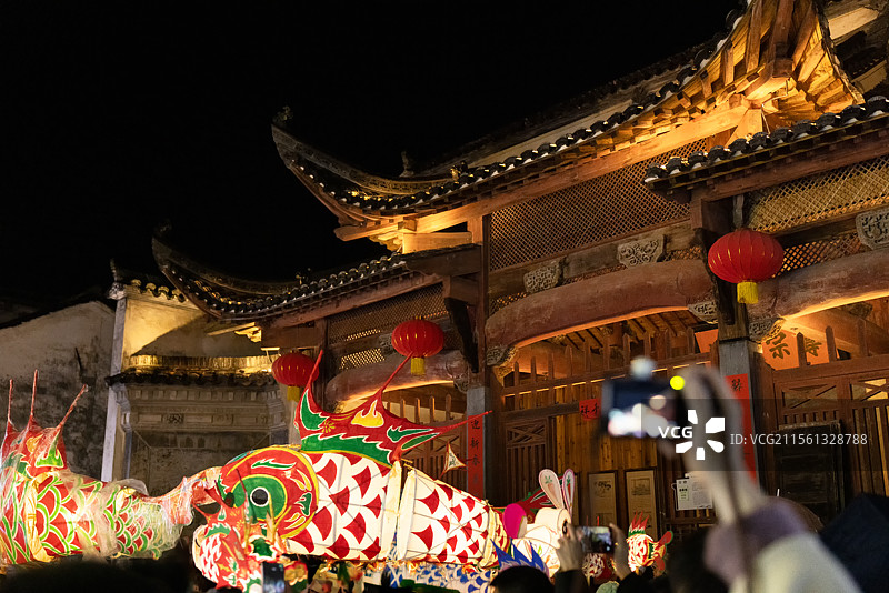 安徽黟县西递古村落徽州鱼灯文化与徽派建筑图片素材