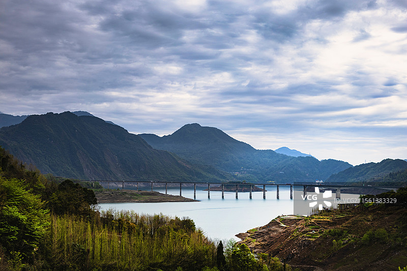 成都紫坪铺水库自然风光图片素材