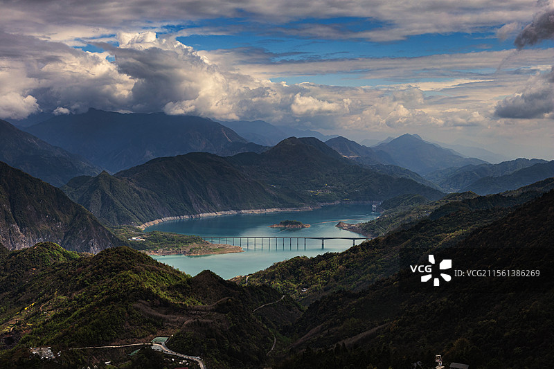 成都紫坪铺水库自然风光图片素材