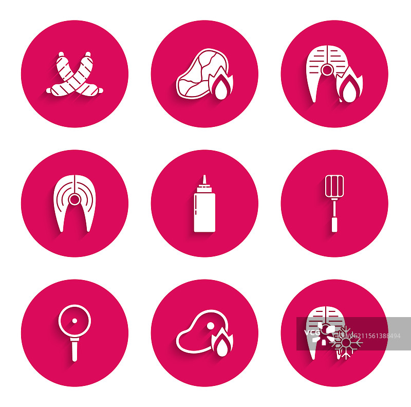 调味汁瓶、烤牛排、肉类和火焰图片素材