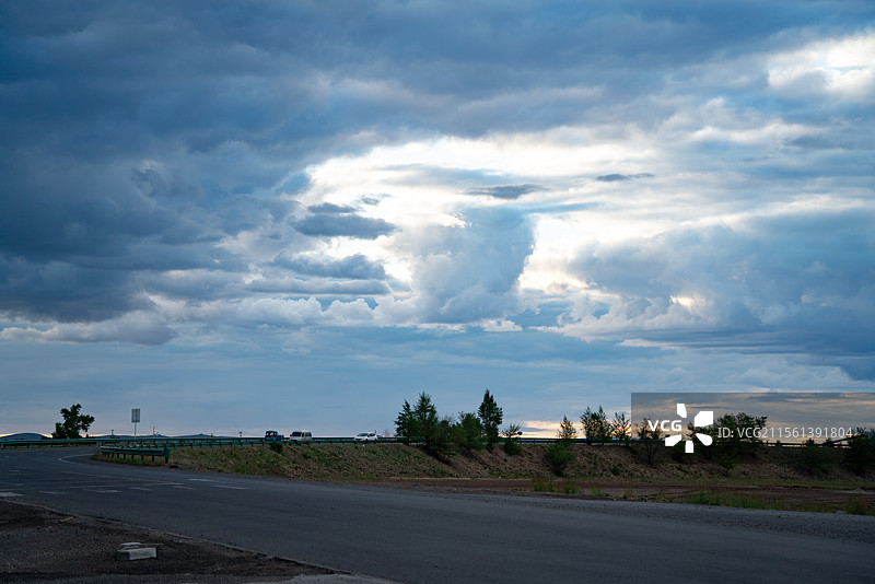 天空奇怪的云图片素材