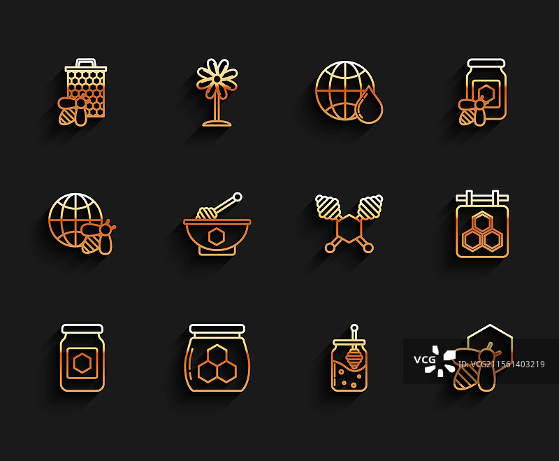 蜜蜂和蜂巢蜜的瓶装蜜和蜜勺图片素材