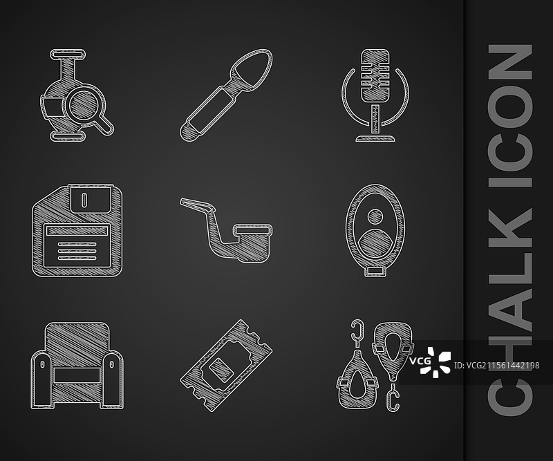 吸烟管、电影票、耳环的肖像图片素材