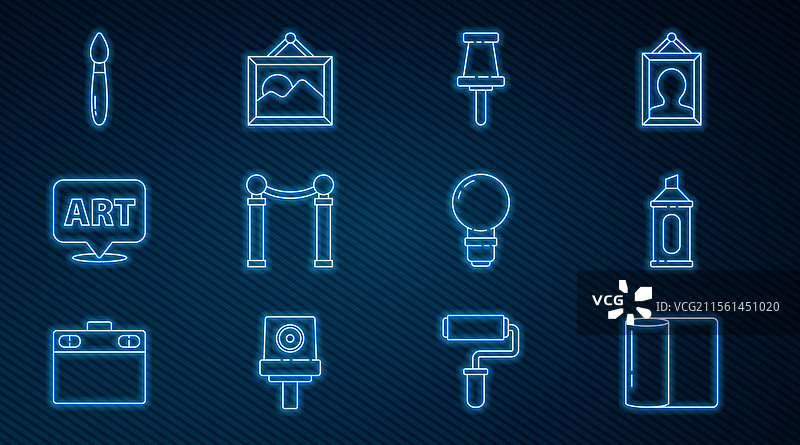 一卷线条纸、纸巾、马克笔和图钉图片素材