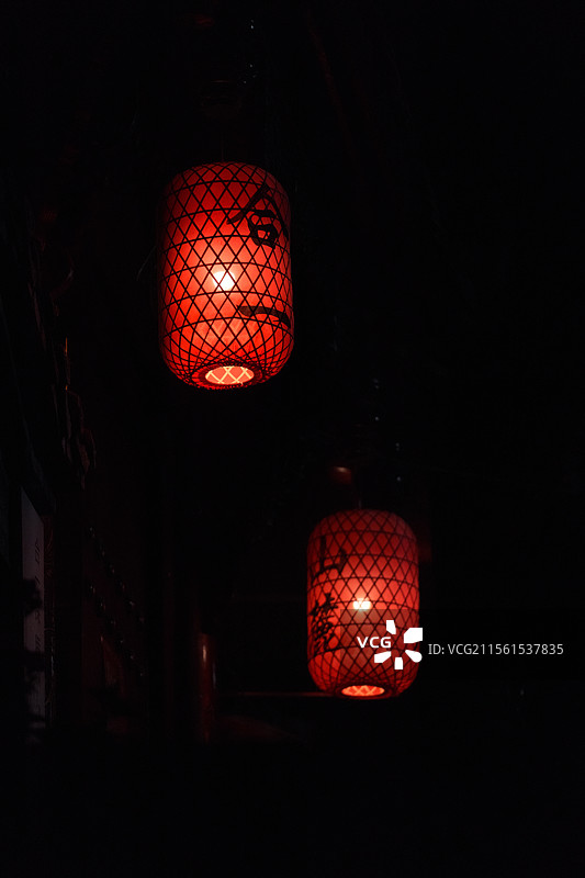 青城山民宿灯笼图片素材