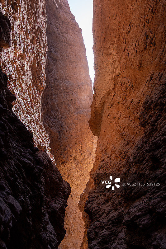 天山神秘大峡谷风光图片素材