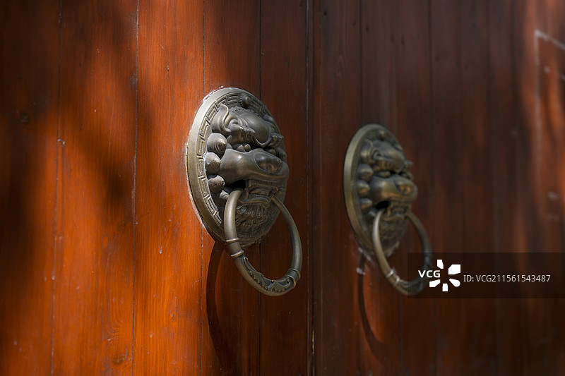 中国传统辅首衔环 中式门环图片素材