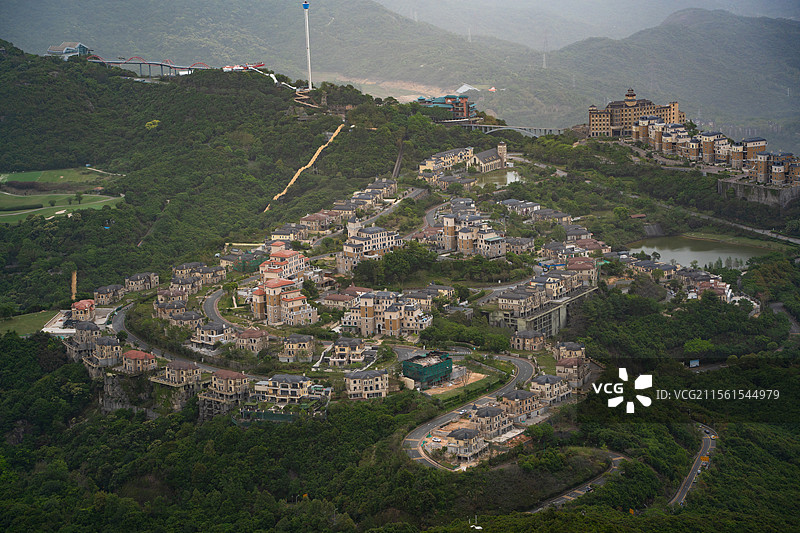 俯视东部华侨城，山顶别墅图片素材