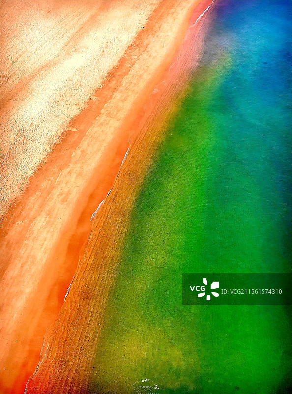 青岛海水浴场航拍沙滩与海洋图片素材