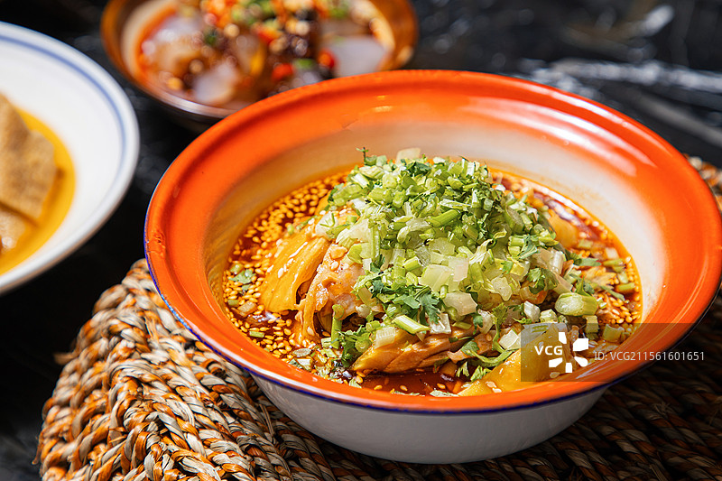 椒盐牛蛙牛蛙蛙腿蛙肉猪耳朵猪耳鸡口水鸡吃鸡辣鸡豆皮豆腐豆制品图片素材