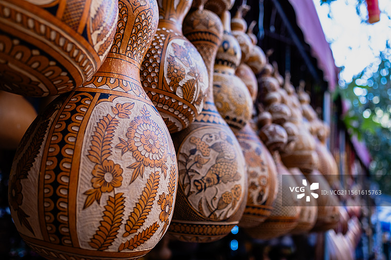 喀什街头的手工艺品图片素材